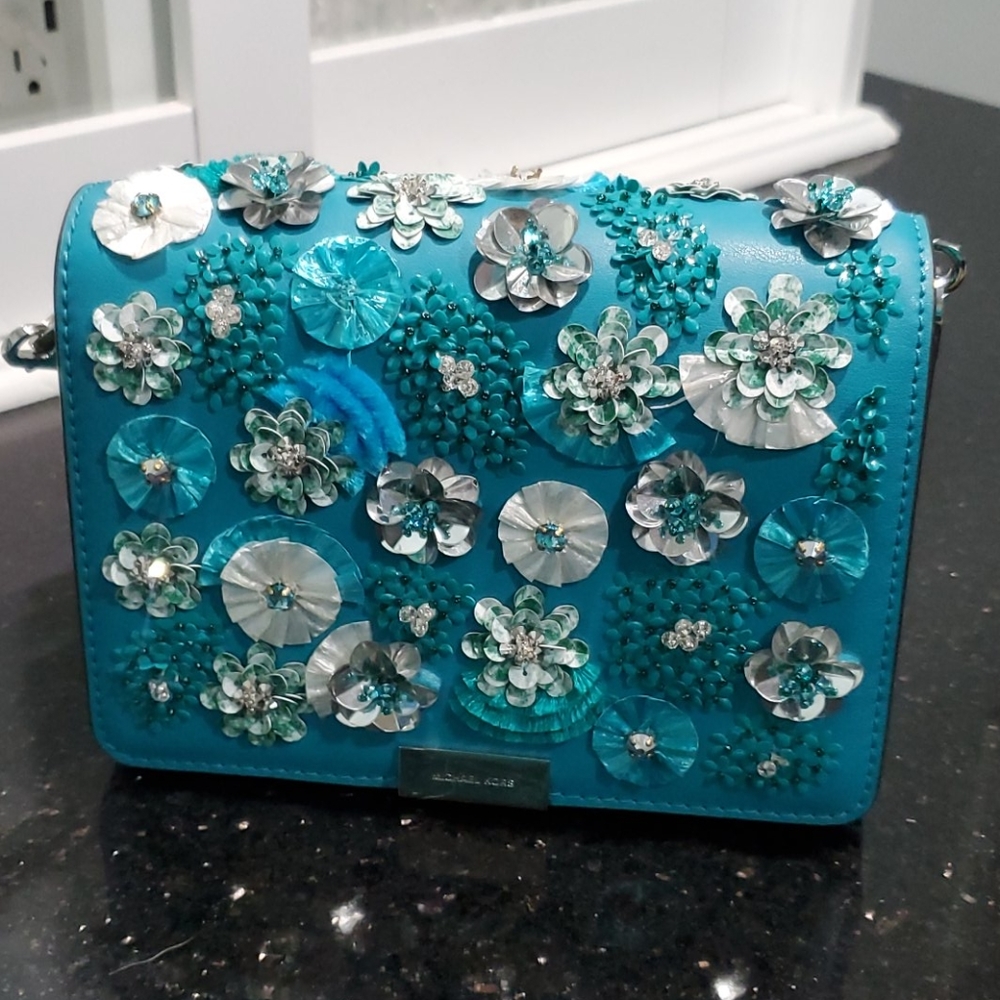 Extremely Rare ♥️Michael Kors Clutch♥️ Limited Edi